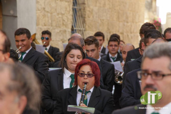 Għanjiet tal-Milied mat-toroq Żebbuġin